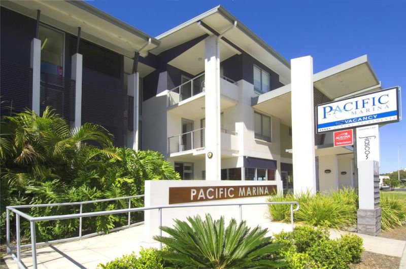 Pacific Marina Apartments - thumb 0