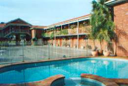 Courtyard Motor Inn - Accommodation Australia