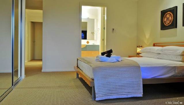 Edge on Beaches - Accommodation in Surfers Paradise