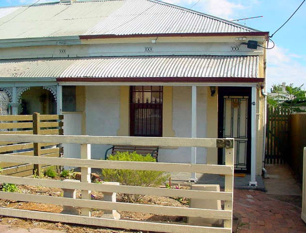 Harriett's Cottage Accommodation Clyde's Cottage - Accommodation Mooloolaba