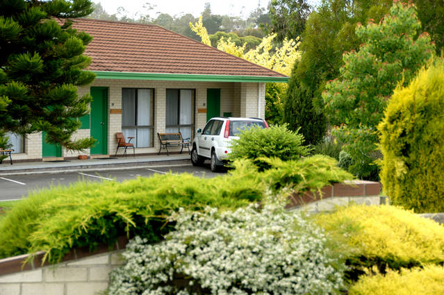 Mount Barker Valley Views Motel And Chalets - thumb 4