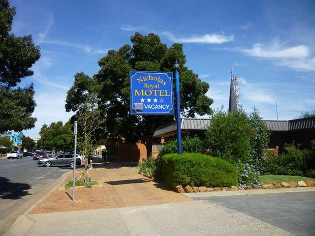 Nicholas Royal Motel - Wagga Wagga Accommodation