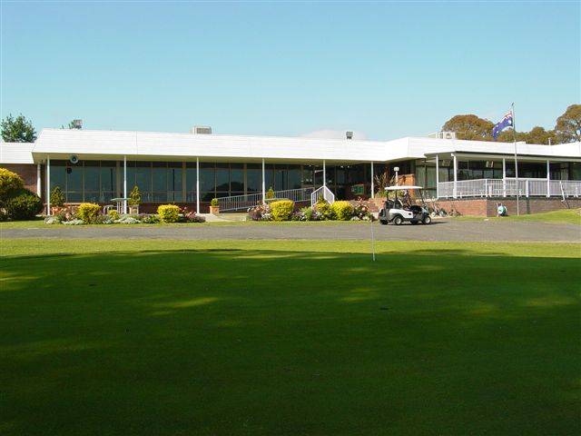 Tenterfield Golf Club and Fairways Lodge - Lismore Accommodation