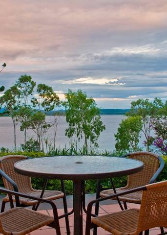 Tinaroo Lake Resort - Holiday Apartments - thumb 9
