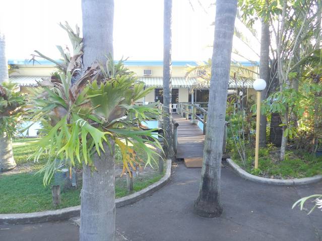 Tropical Gardens Motor Inn - thumb 1