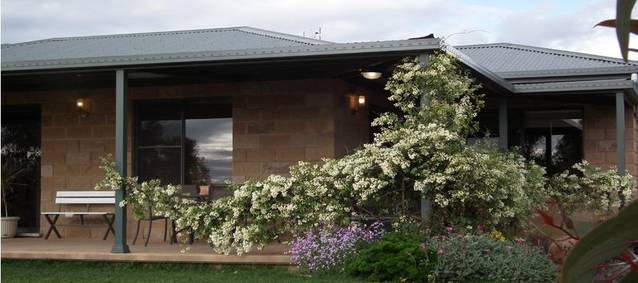 Welcome Cottage Executive Serviced Accommodation - thumb 2