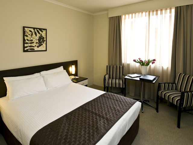 Wesley Lodge - Accommodation Redcliffe