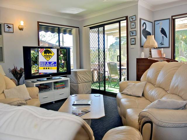 WOMBATS BB - Apartments - AAA 3.5 rated Gosford - Accommodation Sunshine Coast