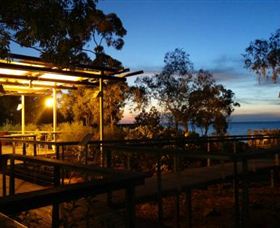 Dugong Beach Resort - Hervey Bay Accommodation 3