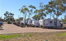 Lightning Ridge Outback Resort And Caravan Park - thumb 1