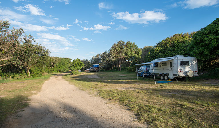 Racecourse Campground - Accommodation Australia