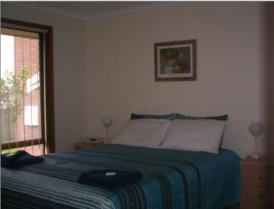 Anchor Bell Holiday Apartments - St Kilda Accommodation 2