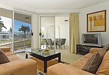 Kirra Beach Luxury Holiday Apartments - Accommodation Yamba 5