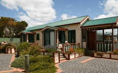 Beach Retreat Tourist Park - Redcliffe Tourism