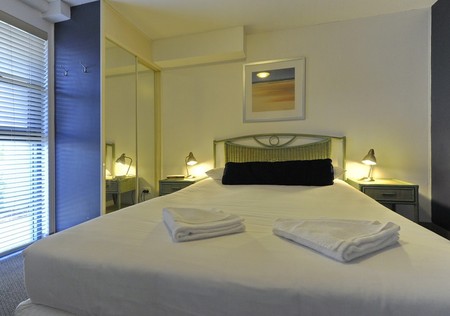 Nelson Bay Breeze Resort - Accommodation QLD 2