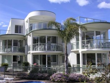 The Palms Apartments - thumb 0