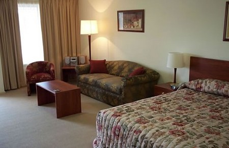 Charlotte Apartments - Accommodation Kalgoorlie 1