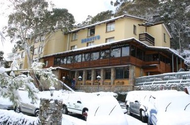 Bernti's Mountain Inn - Accommodation Nelson Bay