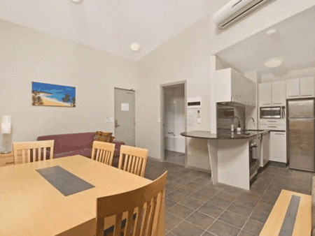 Lennox Point Holiday Apartments - Accommodation Kalgoorlie 3