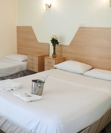 Stayinn Motel - St Kilda Accommodation 2