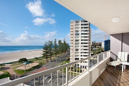 Eden Tower Holiday Apartments - Accommodation Sunshine Coast