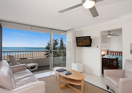 Eden Tower Holiday Apartments - Grafton Accommodation 2