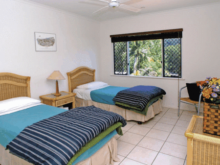 Coral Horizons Beachfront Apartments - Lismore Accommodation 3