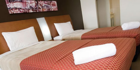 Quality Suites Clifton On Northbourne - St Kilda Accommodation 1