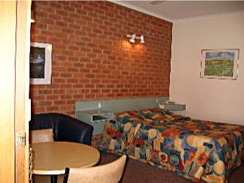 Footscray Motor Inn And Serviced Apartments - Grafton Accommodation 2