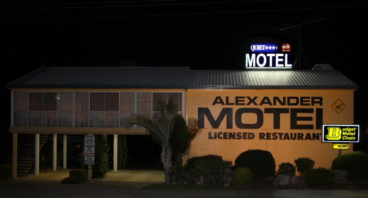 Alexander Motel - thumb 2