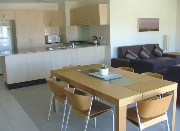 The Village Burleigh Heads - Lismore Accommodation 3
