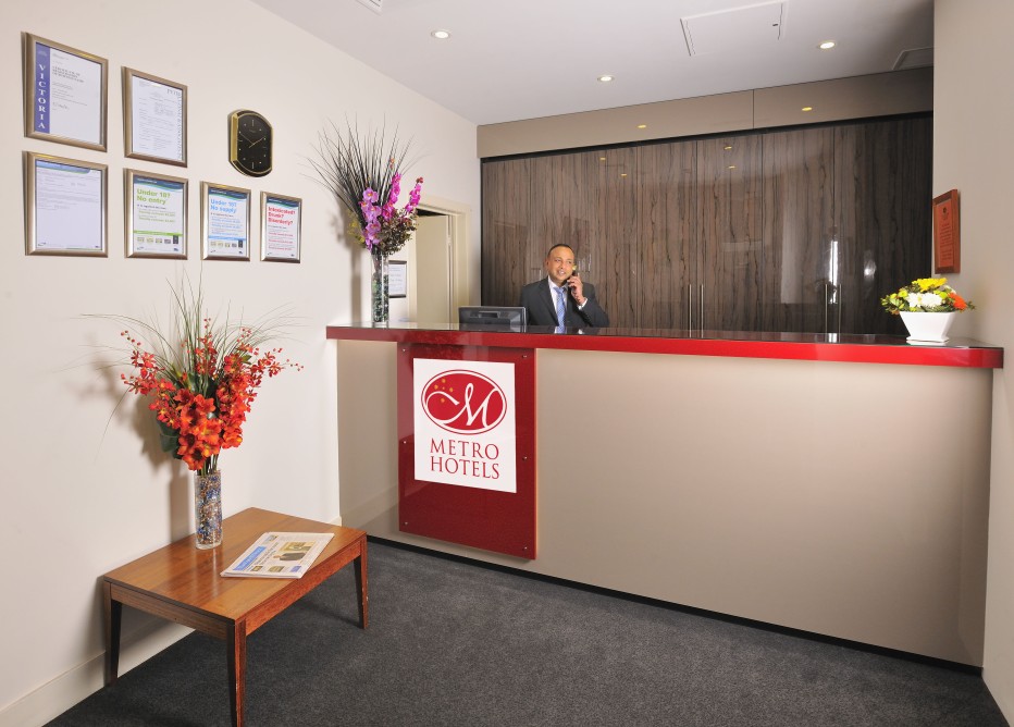 Metro Apartments On Bank Place Melbourne - St Kilda Accommodation 1