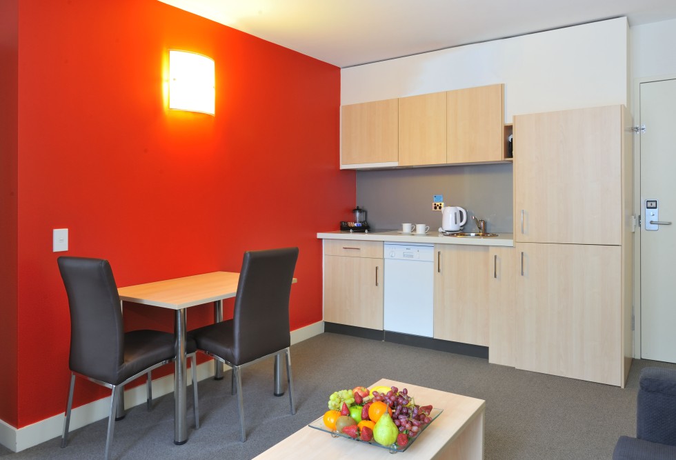Metro Apartments On Bank Place Melbourne - Whitsundays Accommodation 4