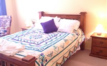 Bay n Beach Bed and Breakfast - - Carnarvon Accommodation