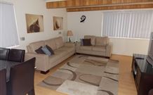 Cedar Pines Cottages - Coogee Beach Accommodation