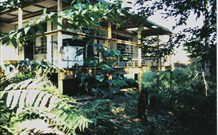 Eco Huts - Jervis Bay Getaways - Accommodation Nelson Bay
