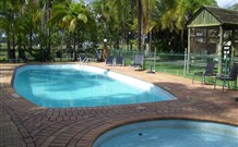Greenwell Point Bowling and Sports Club Accommodation - Surfers Gold Coast