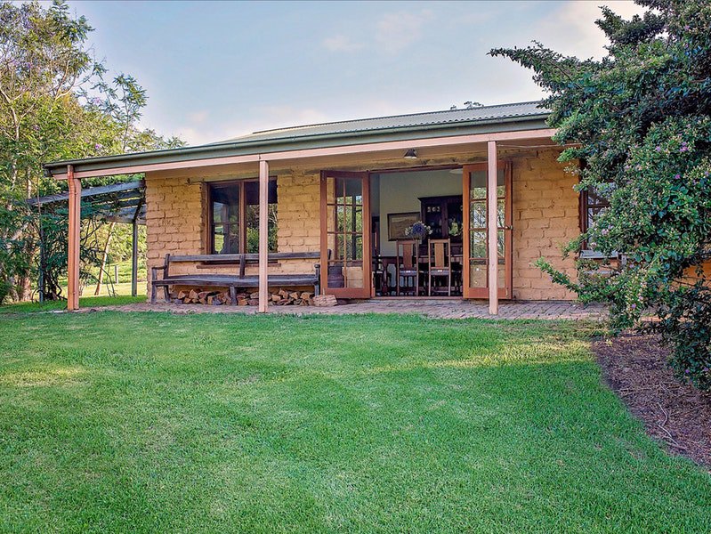 Narrawilly Cottages - Dalby Accommodation 3