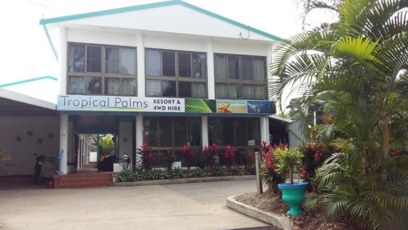 Tropical Palms Resort & 4WD Hire - thumb 3