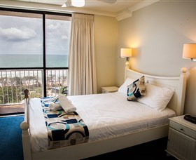 Elouera Tower Beachfront Resort - Whitsundays Accommodation 2