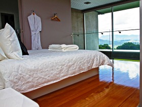 The Bunyip Scenic Rim Resort - Whitsundays Accommodation 3
