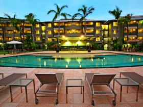 Paradise Palms Resort And Country Club - Whitsundays Accommodation 0