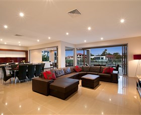 Xanadu Waterfront Elite Holiday Home - Accommodation in Bendigo 0