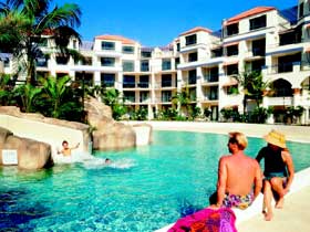 Oaks Calypso Plaza Resort - Hervey Bay Accommodation 2