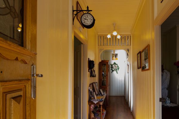 Tenterfield Historic Luxury Cottage - thumb 5