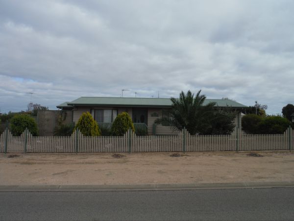 Shore is Nice - Port Augusta Accommodation