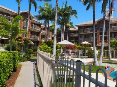 Oceanside Cove Holiday Apartments - Lismore Accommodation 2
