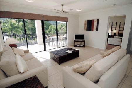 Elysium Apartments Palm Cove - Accommodation Gladstone 2
