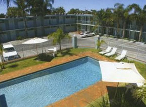 Commodore Motor Inn Mildura - Accommodation Sunshine Coast