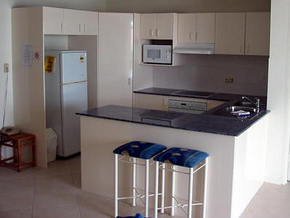 Runaway Cove Luxury Apartments - Accommodation Yamba 5